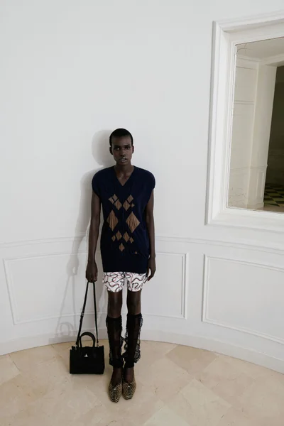Look 6